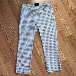 Patterned Capri Dress Pants